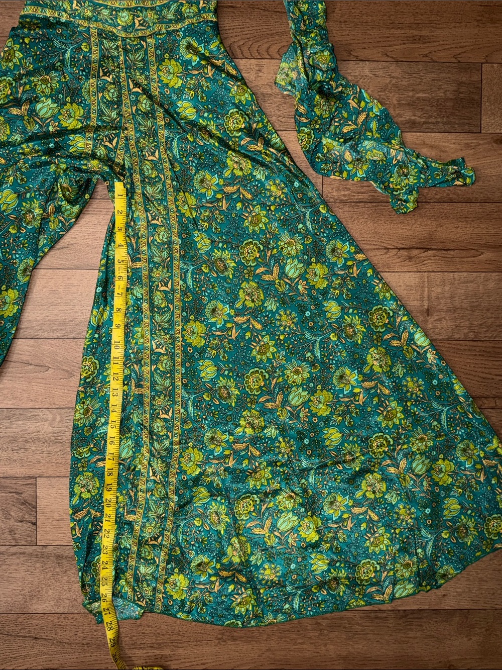 Gardenbelle Shop Size XS Hippie Bohemian Floral Wide Leg Multi Jumpsuit NWT Rare - Picture 15 of 16